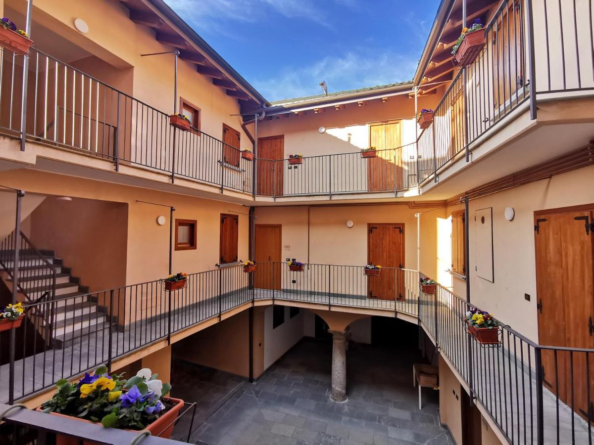 La Casa Del Sarto - Rooms And Apartments Лекко Экстерьер фото